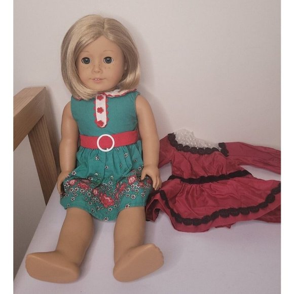 American Girl Other - 1996 American GirlDoll Kit With Extra Outfit